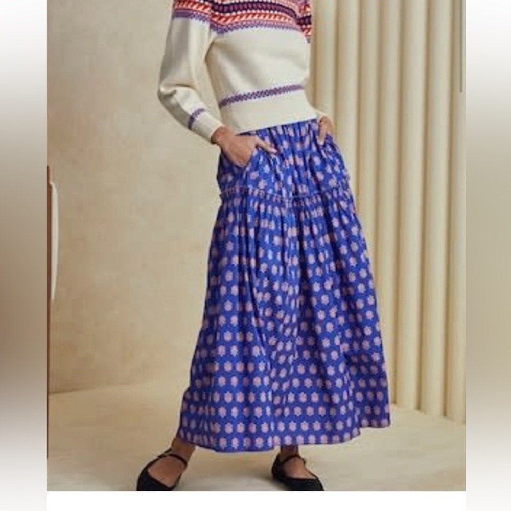 Hunter  Bell adorable blue floral skirt.